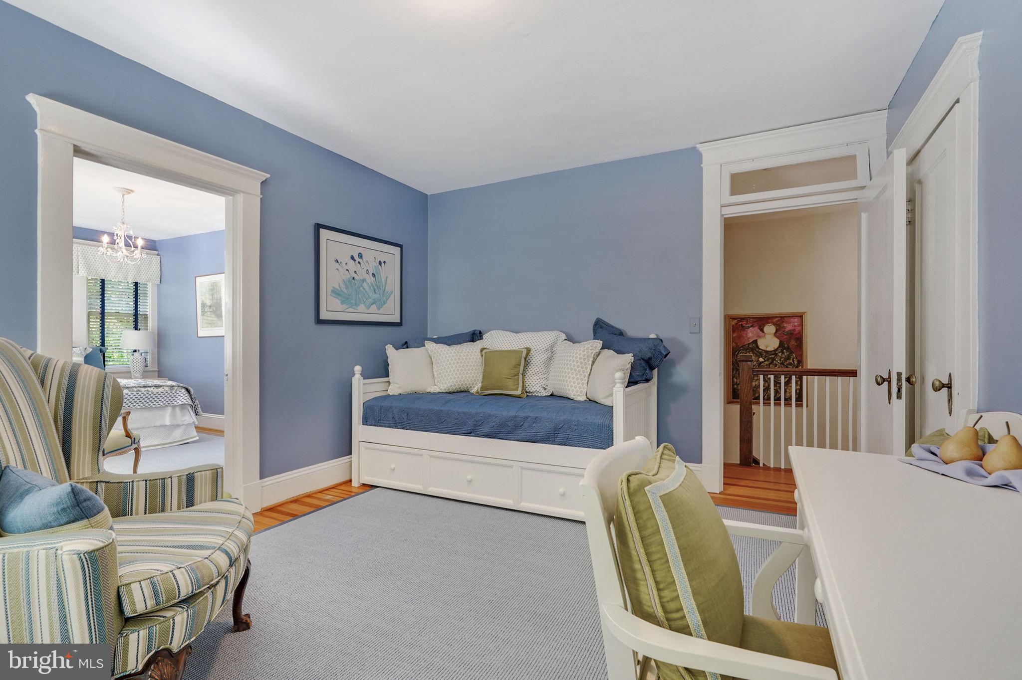 SHIRLEY WOODS - Residential