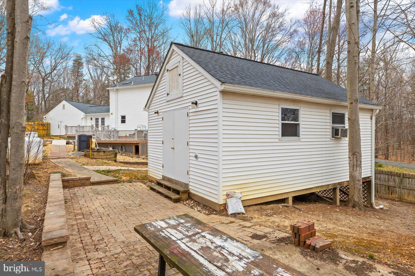 WINDSOR ESTATES - Residential