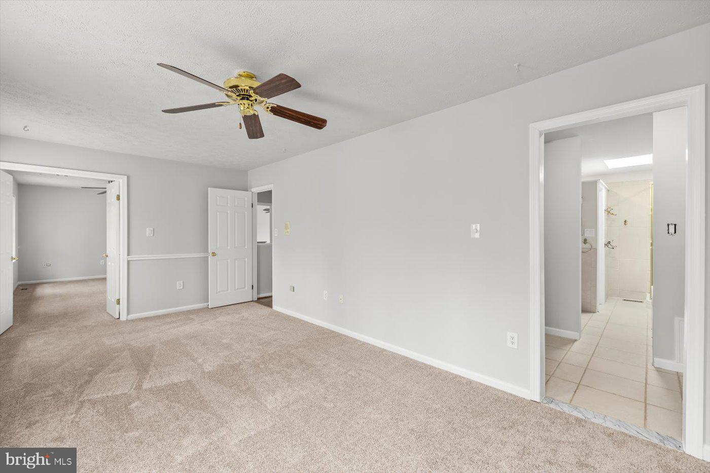 WINDSOR ESTATES - Residential