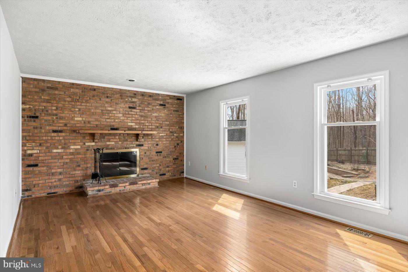 WINDSOR ESTATES - Residential