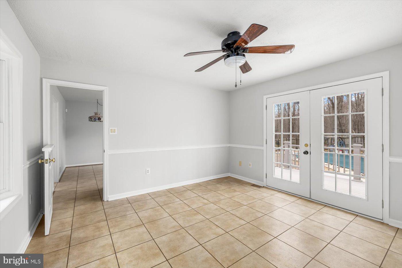 WINDSOR ESTATES - Residential