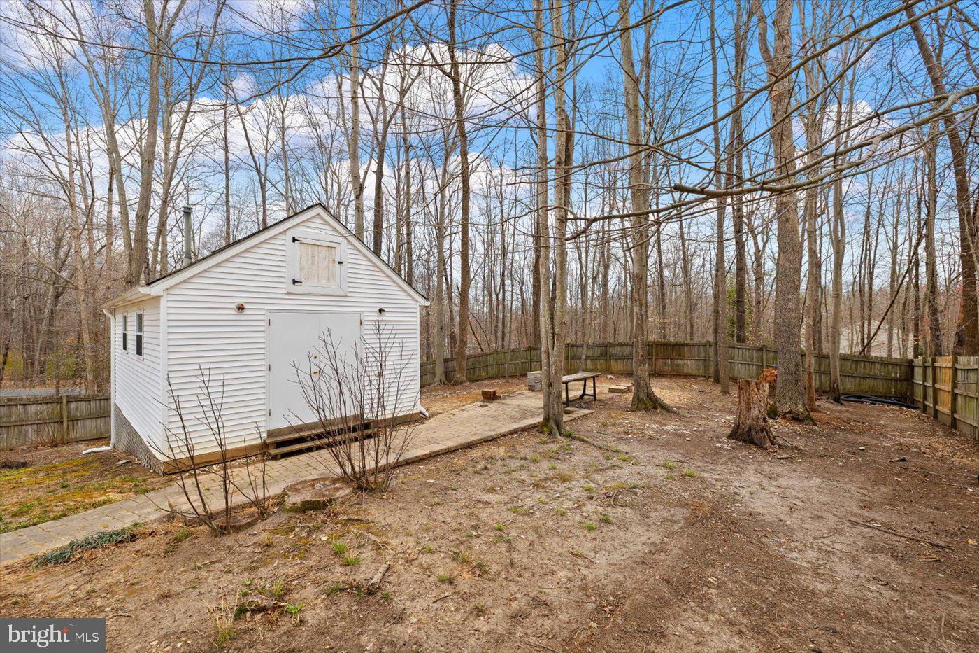 WINDSOR ESTATES - Residential