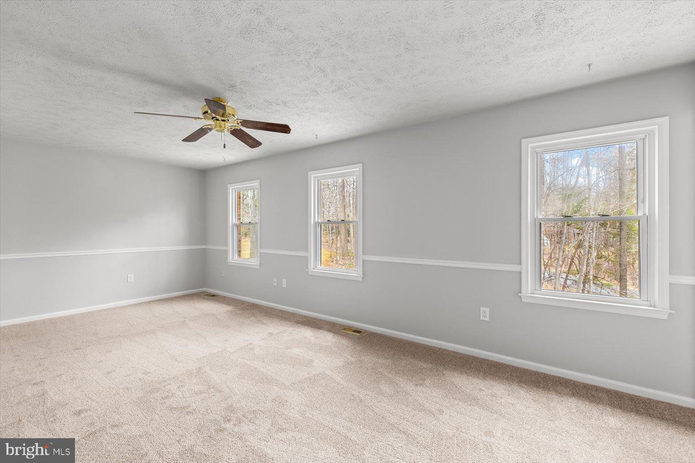 WINDSOR ESTATES - Residential