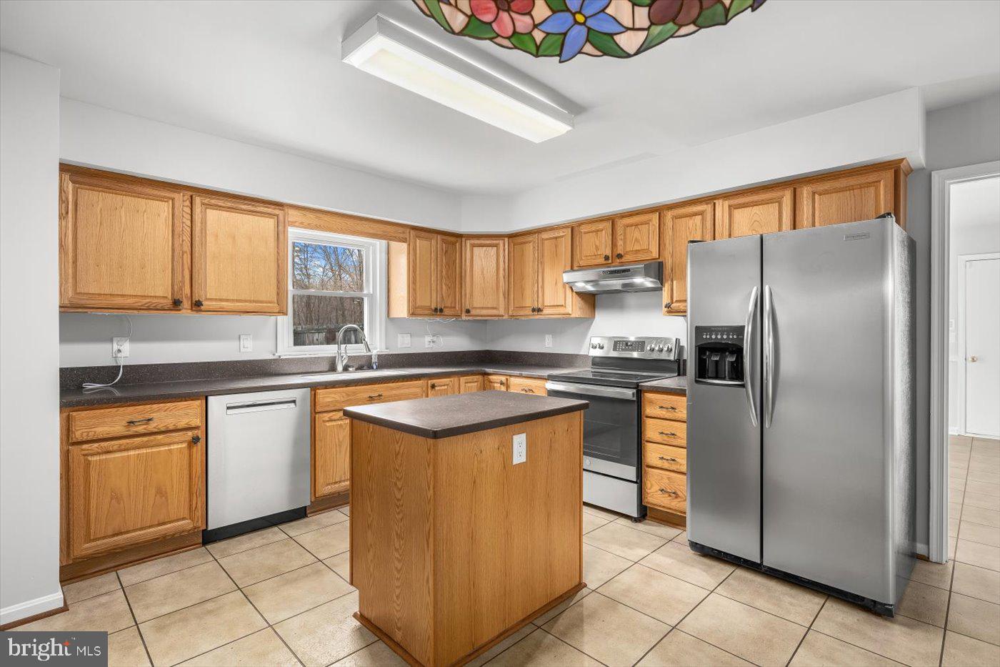 WINDSOR ESTATES - Residential