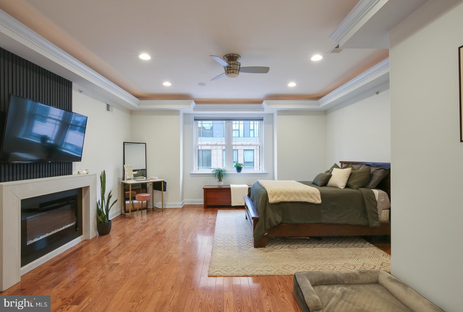 OLDE KENSINGTON - Residential Lease