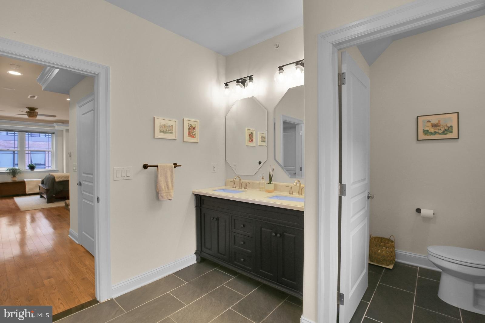 OLDE KENSINGTON - Residential Lease