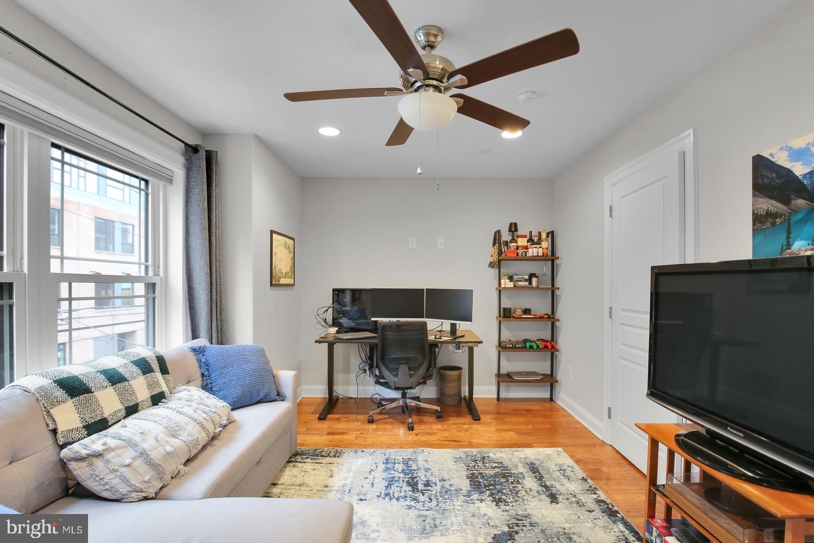 OLDE KENSINGTON - Residential Lease