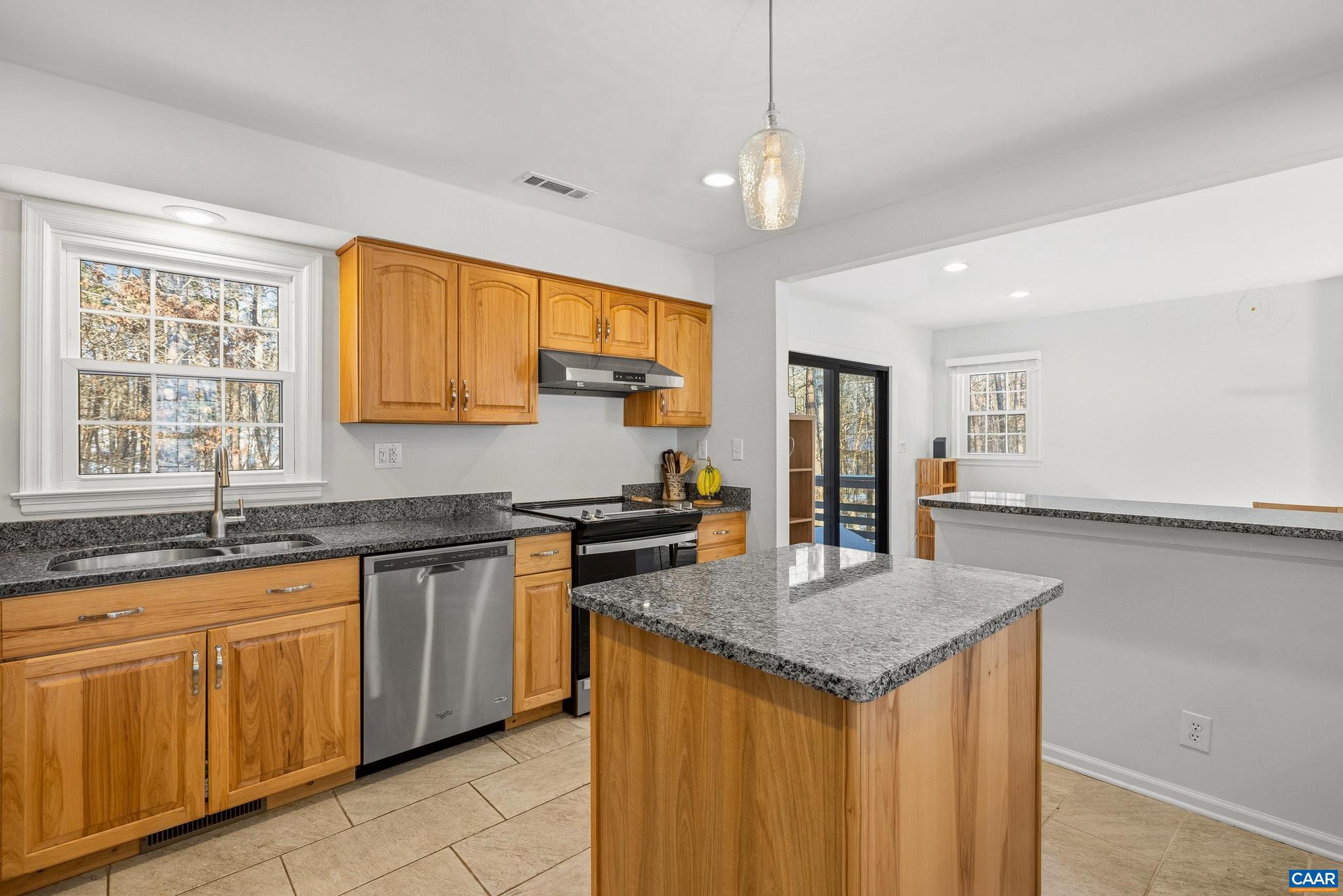 SPRING HILLS - Residential