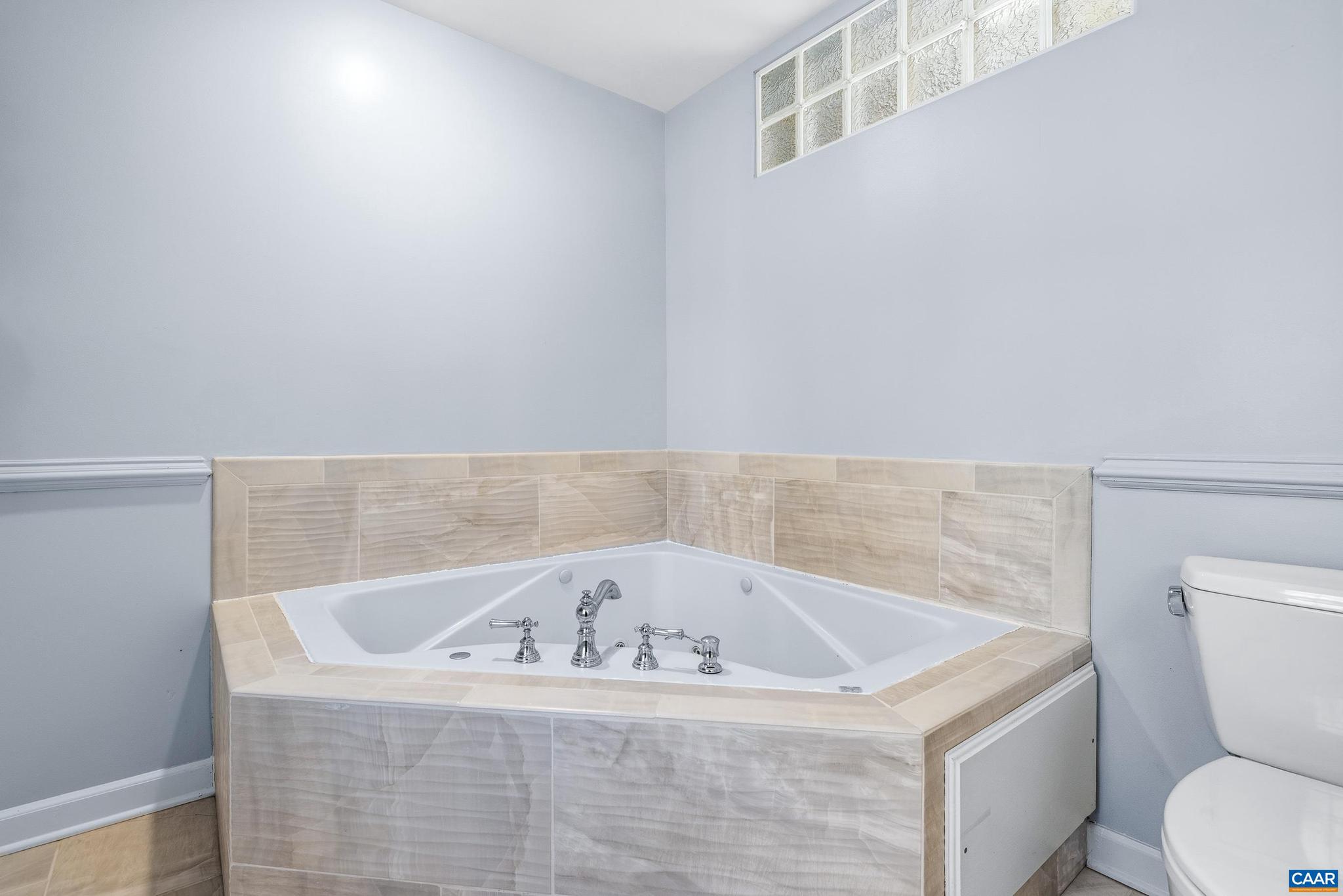 SPRING HILLS - Residential