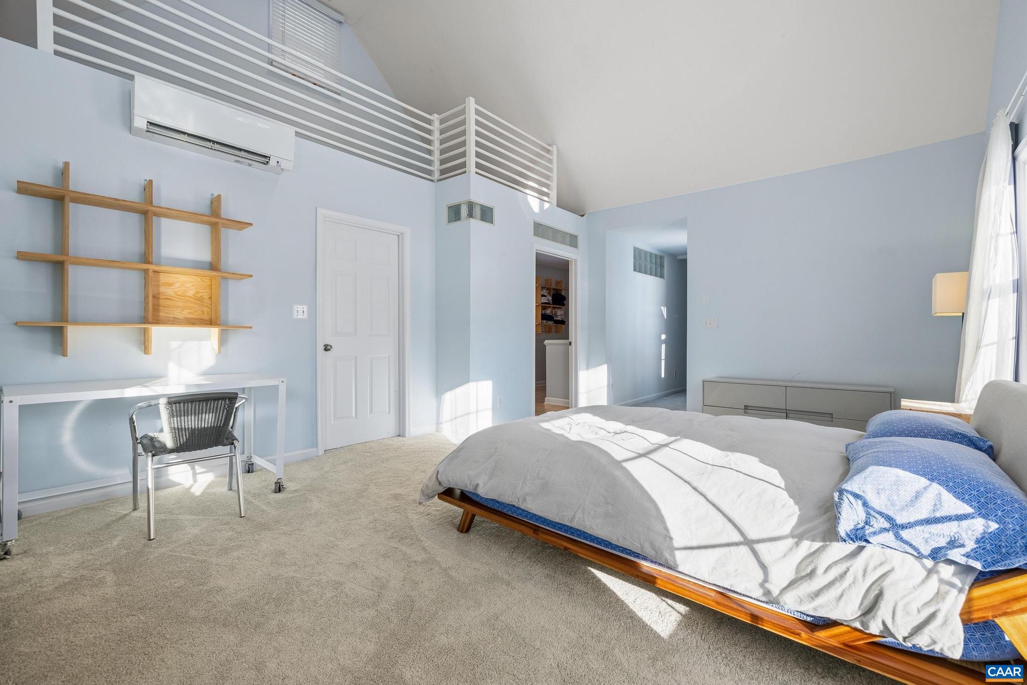 SPRING HILLS - Residential