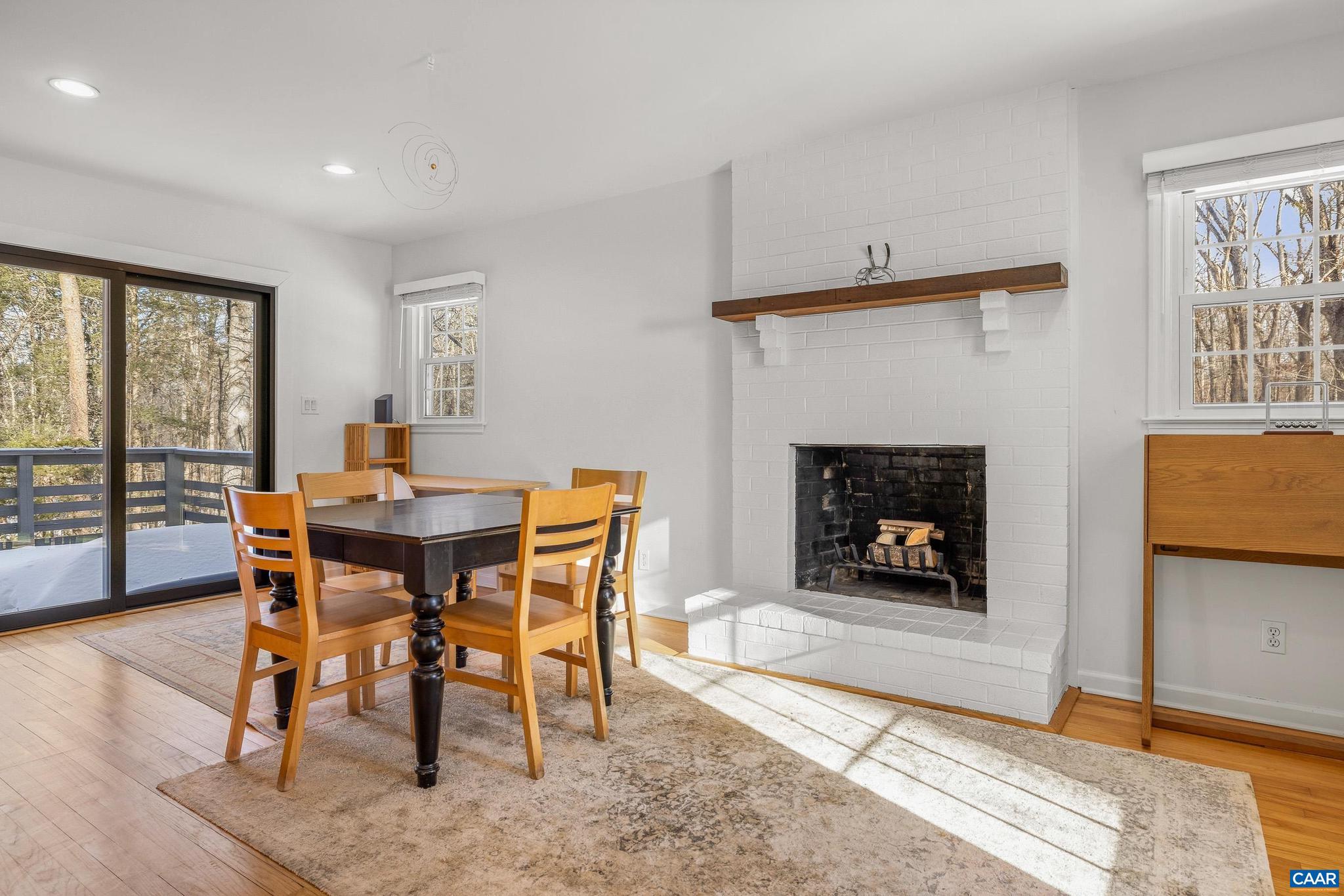 SPRING HILLS - Residential