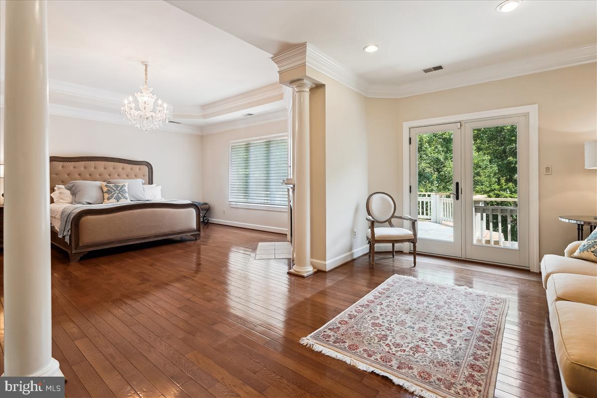 ESTATES OF LONGWOOD - Residential