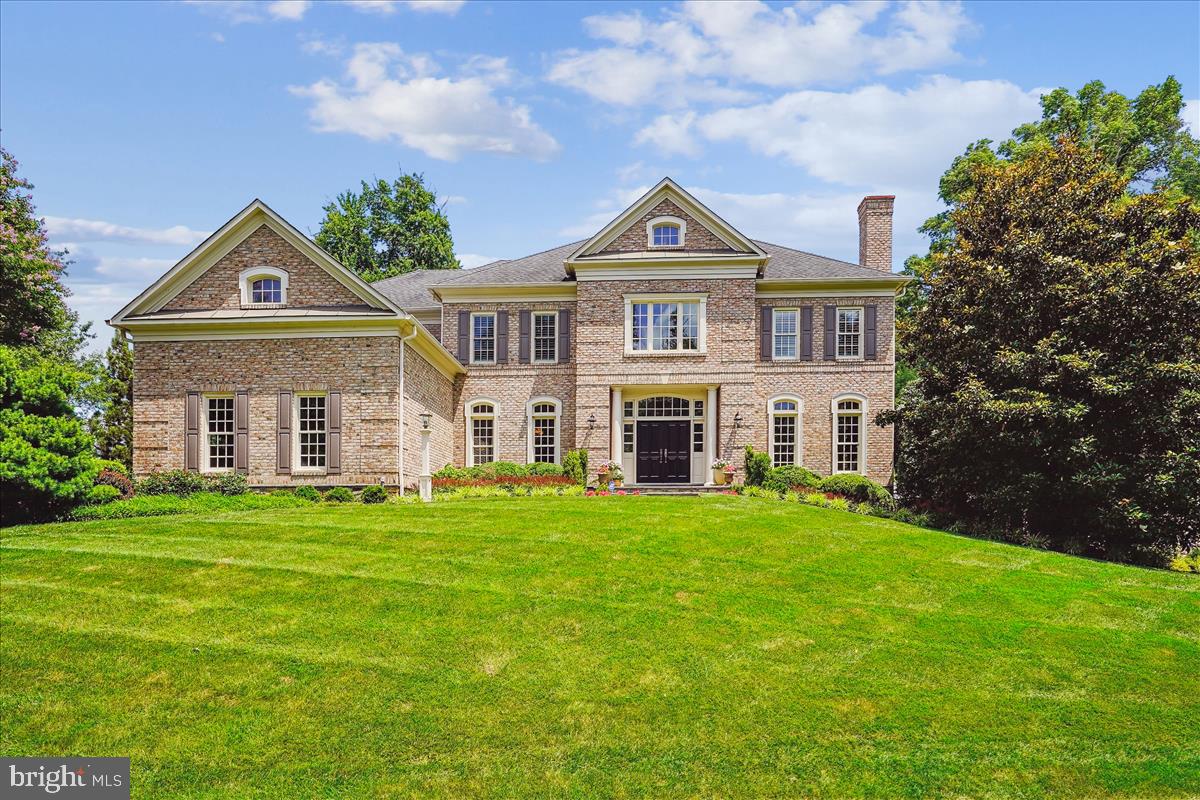 ESTATES OF LONGWOOD - Residential