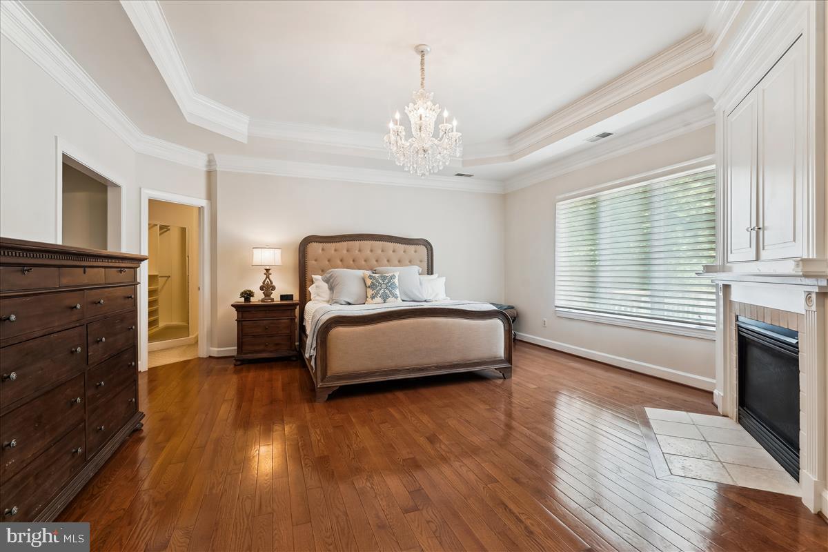 ESTATES OF LONGWOOD - Residential