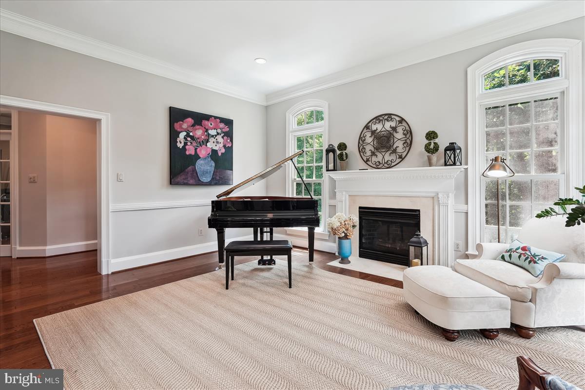 ESTATES OF LONGWOOD - Residential