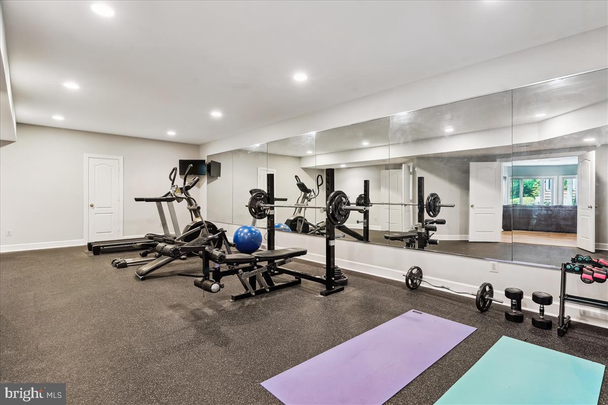 ESTATES OF LONGWOOD - Residential