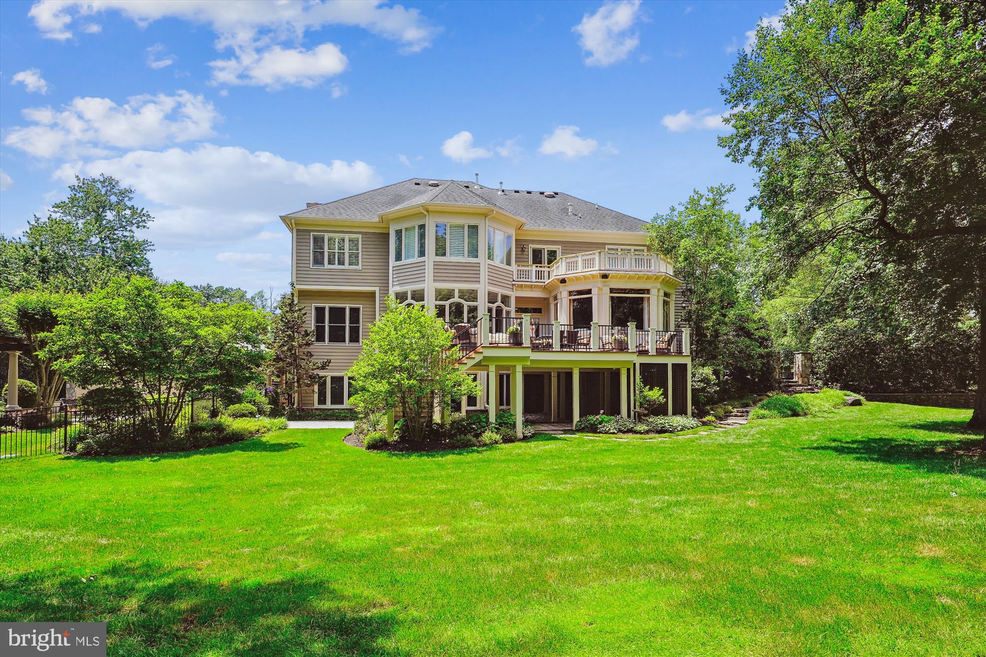 ESTATES OF LONGWOOD - Residential