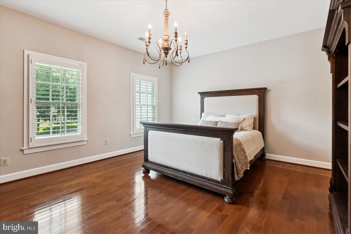 ESTATES OF LONGWOOD - Residential