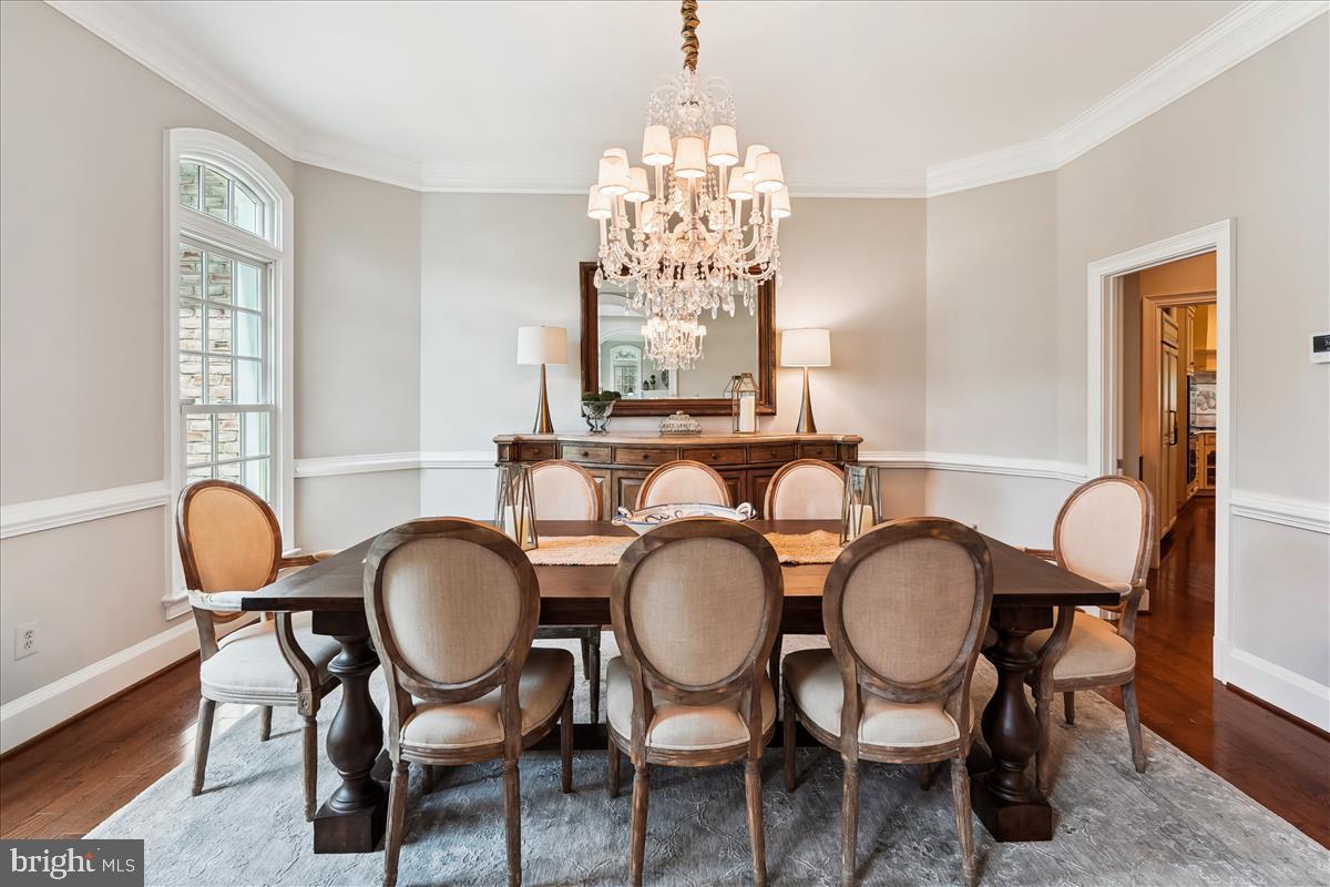 ESTATES OF LONGWOOD - Residential