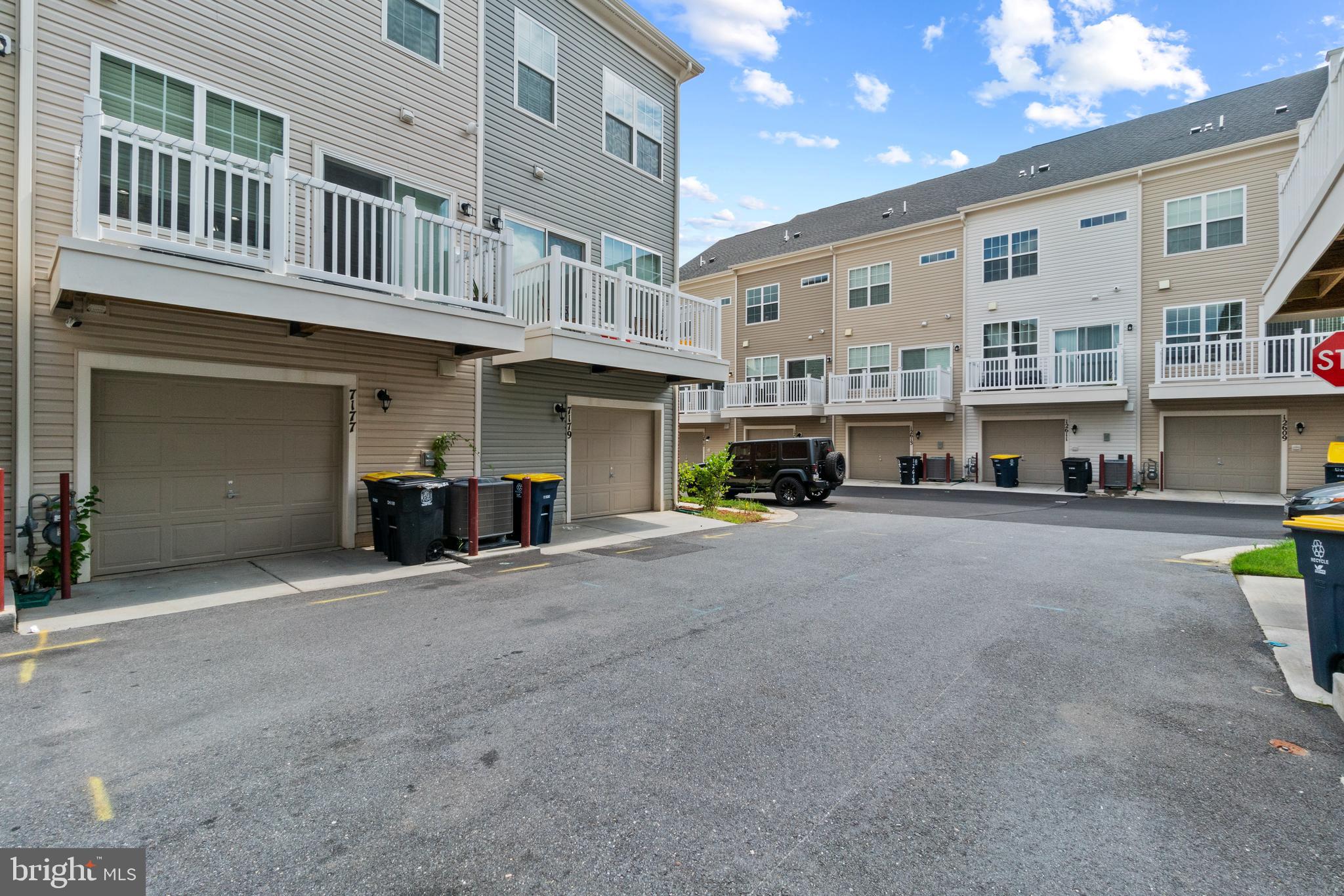 BRICK YARD STATION - Residential