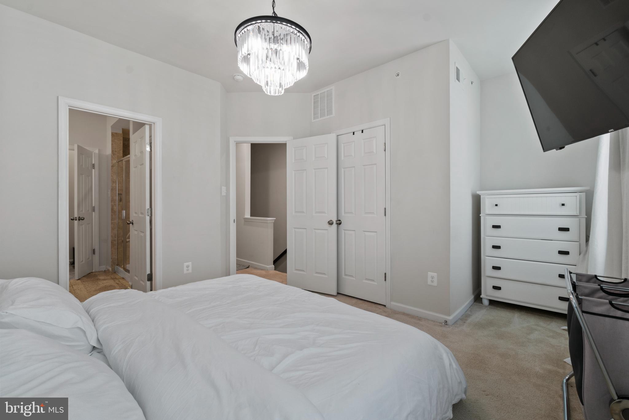 BRICK YARD STATION - Residential