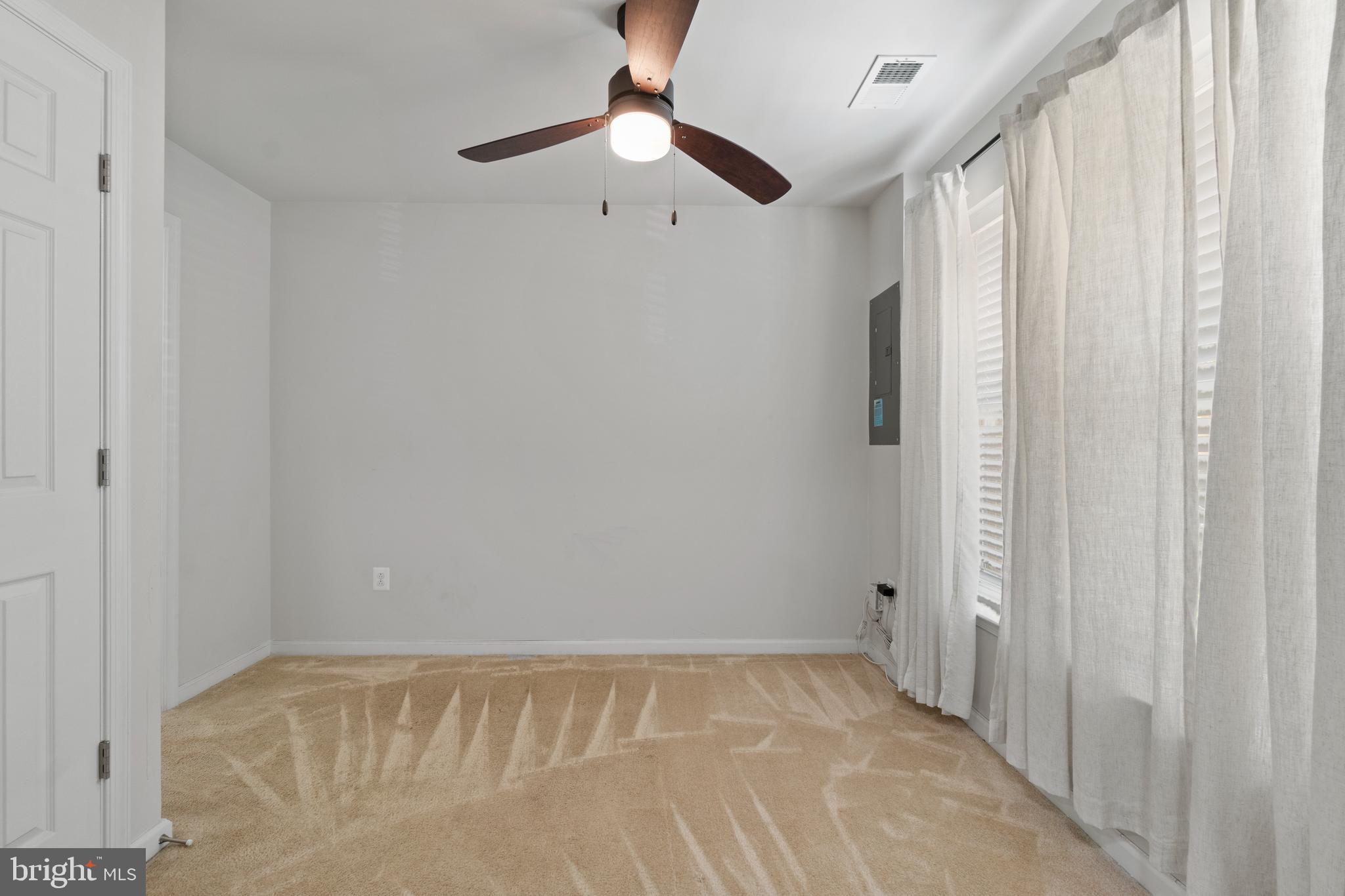 BRICK YARD STATION - Residential