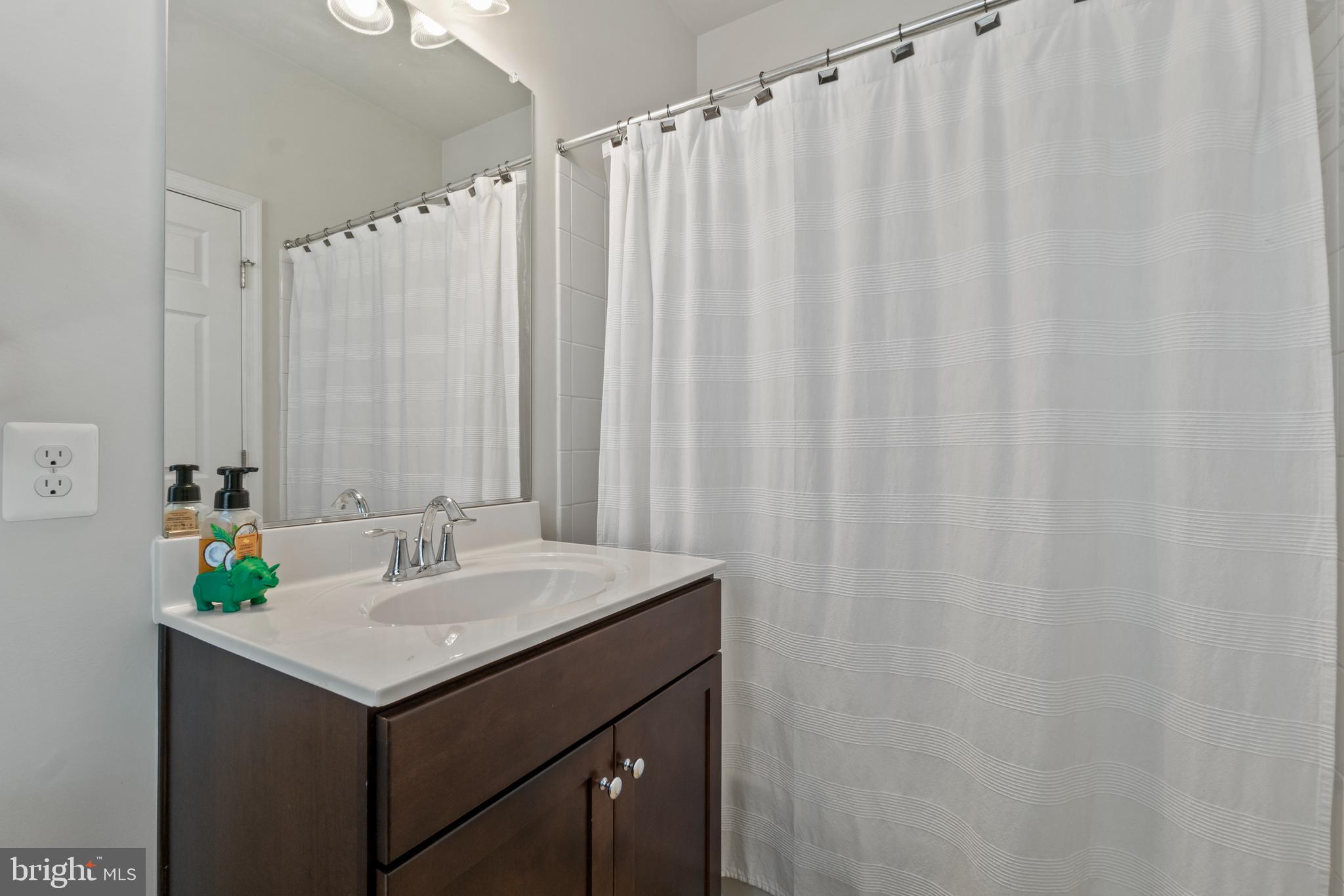 BRICK YARD STATION - Residential