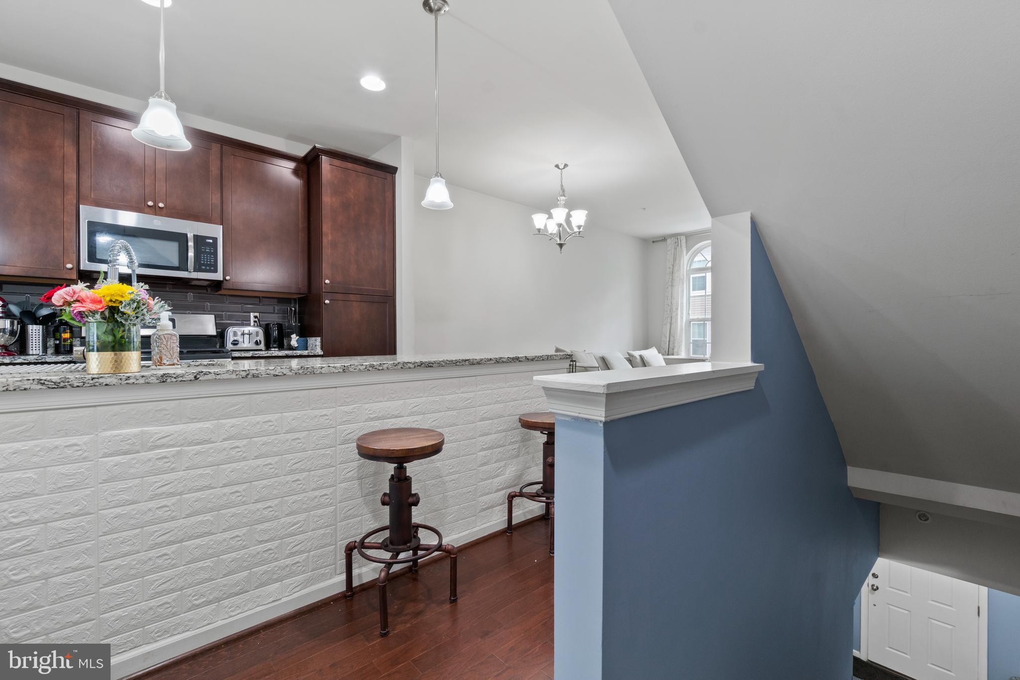 BRICK YARD STATION - Residential