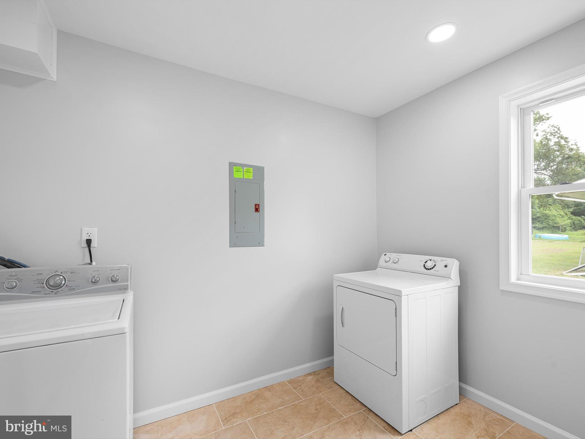 CAPITOL PARK - Residential