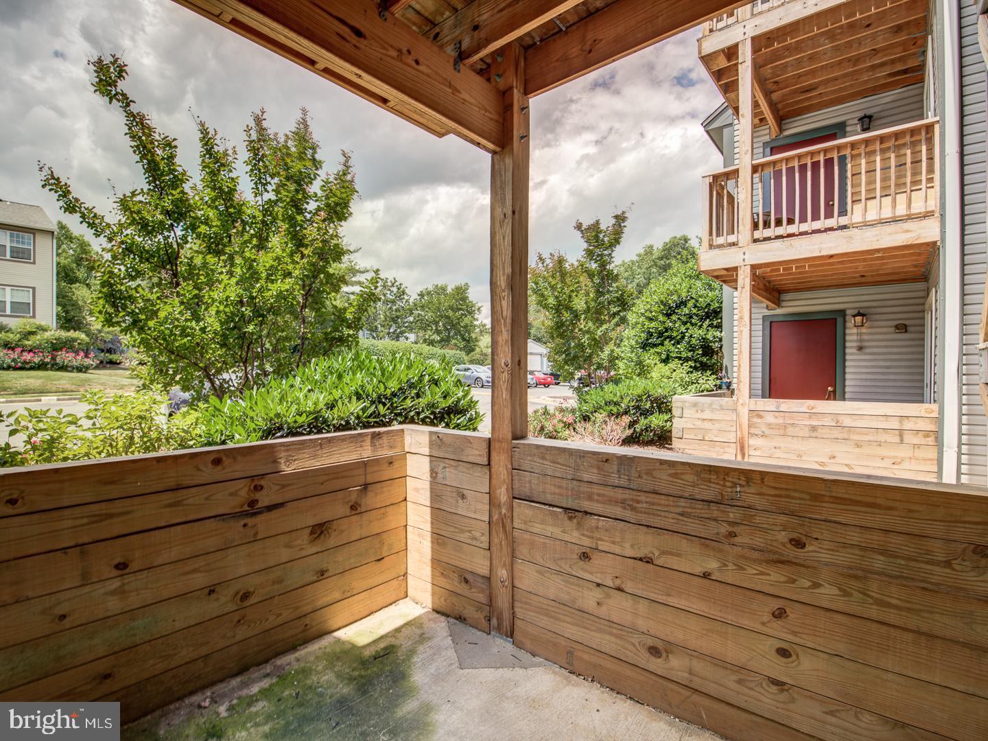 SURREY AT MANCHESTER LAKES - Residential Lease