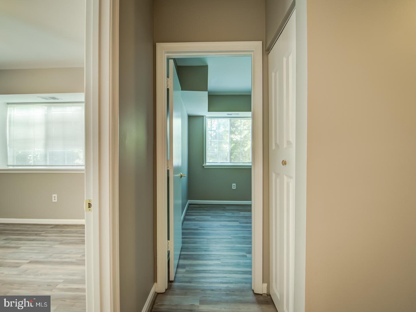 SURREY AT MANCHESTER LAKES - Residential Lease