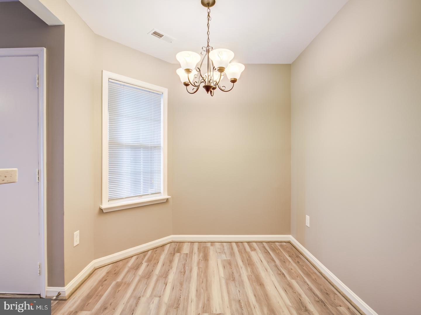 SURREY AT MANCHESTER LAKES - Residential Lease