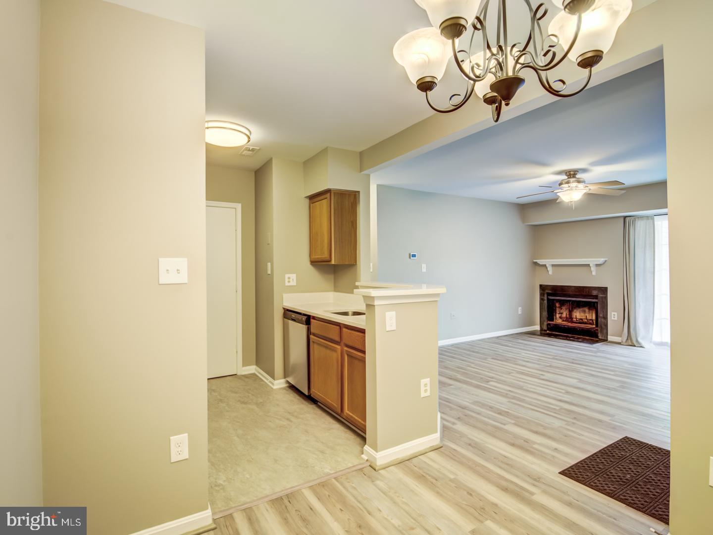SURREY AT MANCHESTER LAKES - Residential Lease