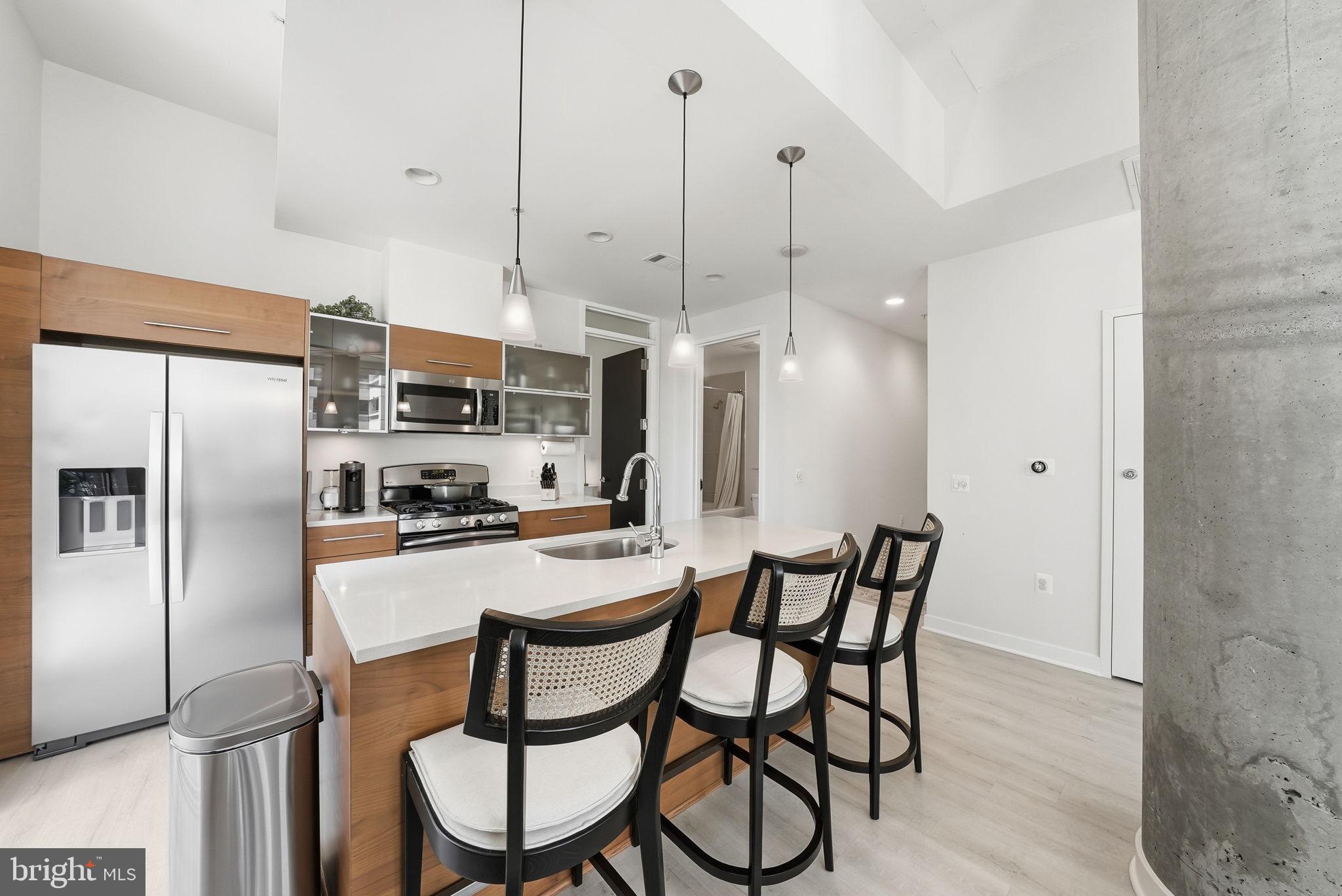 RESTON TOWN CENTER - Residential