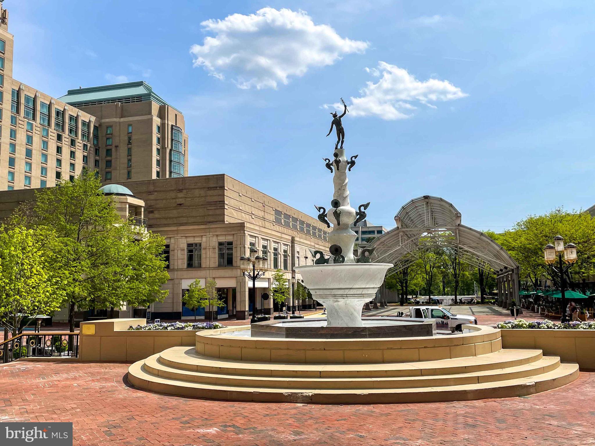 RESTON TOWN CENTER - Residential