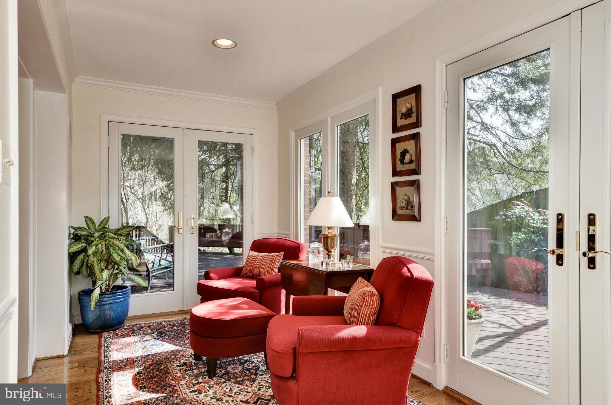 WESTMORELAND HILLS - Residential