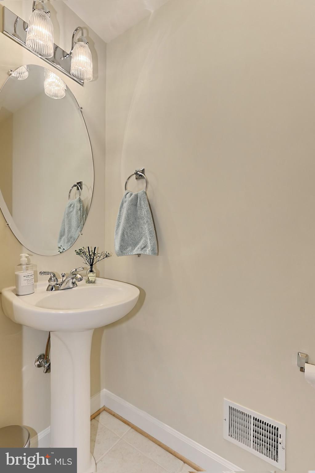 TOWELLS - Residential