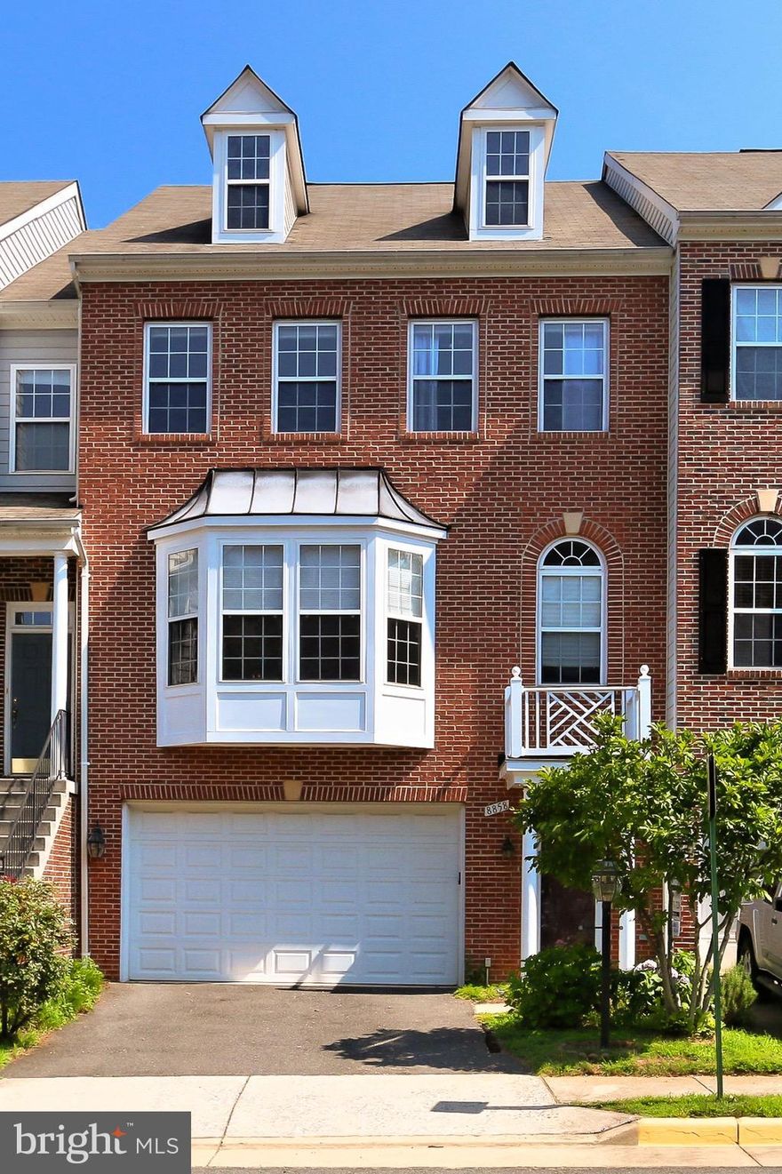 Stately Brick Front 3 BR/3.5 Bath, 2 Car Garage Townhouse: Hardwoods on 3 lvls floors, New Paint, nicely updated, Granite counters in Kitchen w/island overlooks Family Room w/cozy FP and deck. Spacious Rec Room with full bathroom that walks out to fenced back yard. Commuter's dream located between Vienna and Dunn Loring Metro with easy access to Mosaic District (5 min drive).