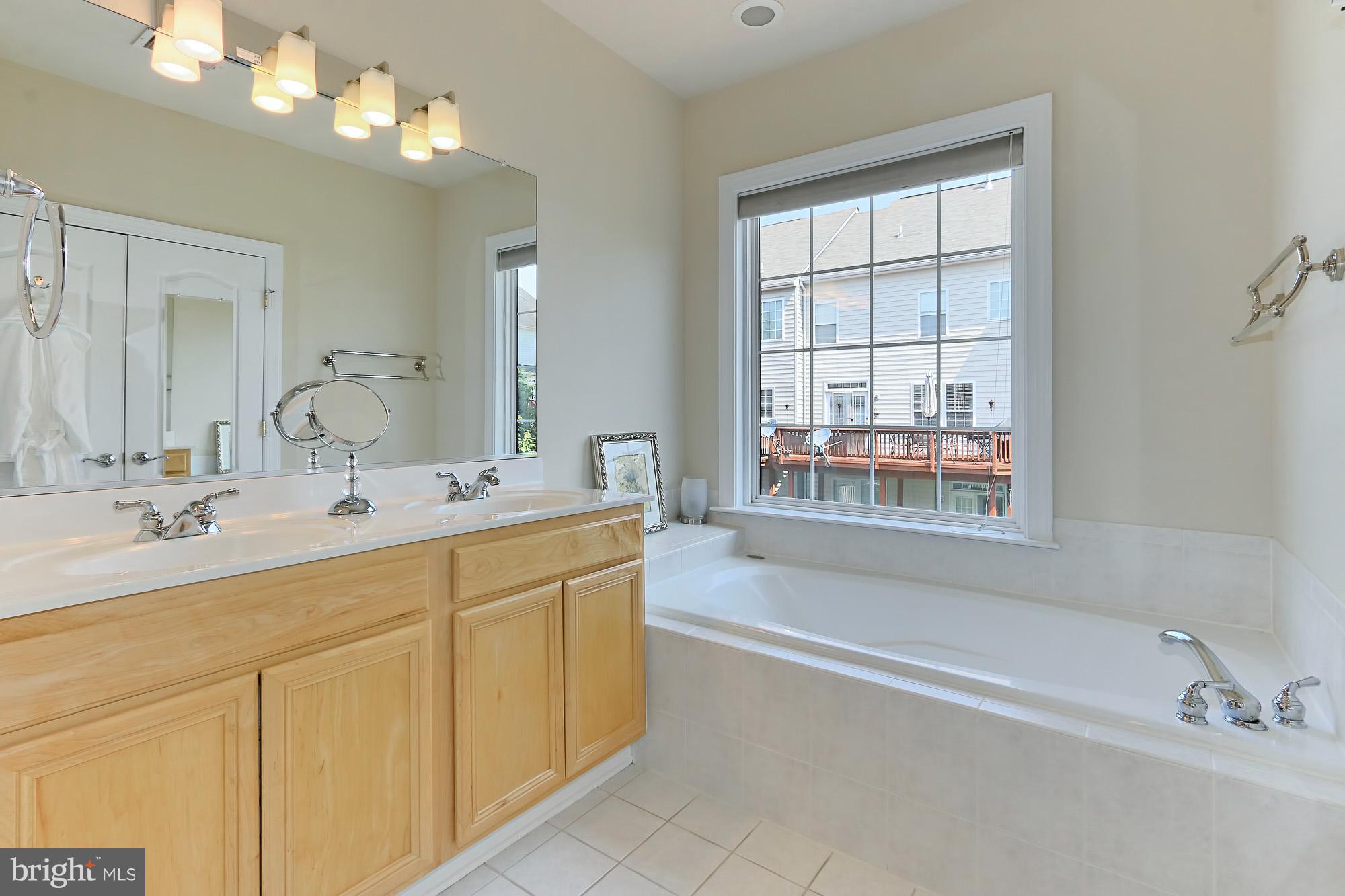 TOWELLS - Residential