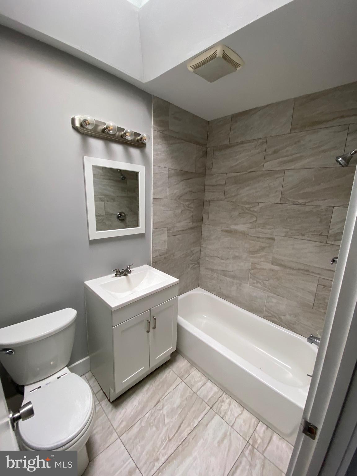 GERMANTOWN - Residential Lease