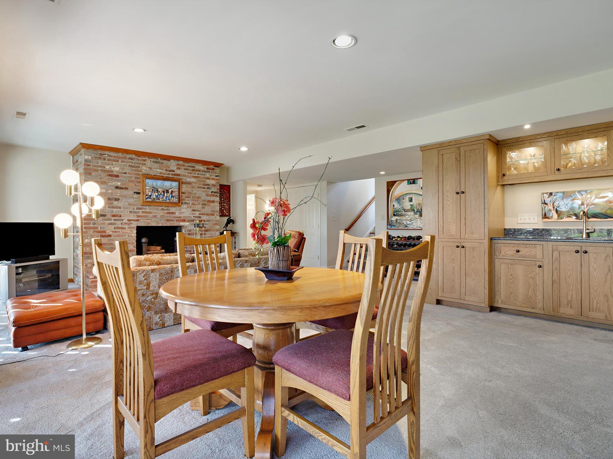 SHORE ACRES - Residential