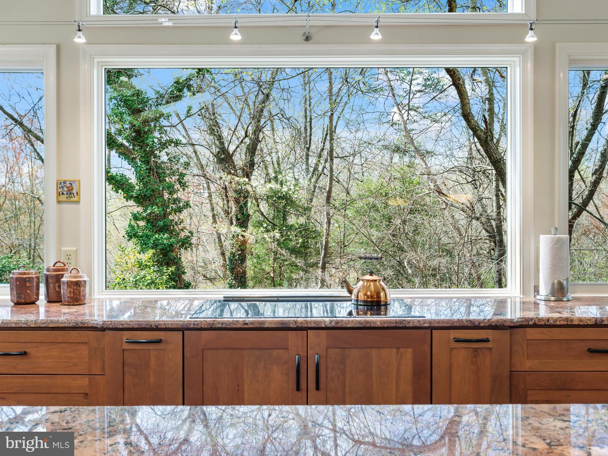 SHORE ACRES - Residential