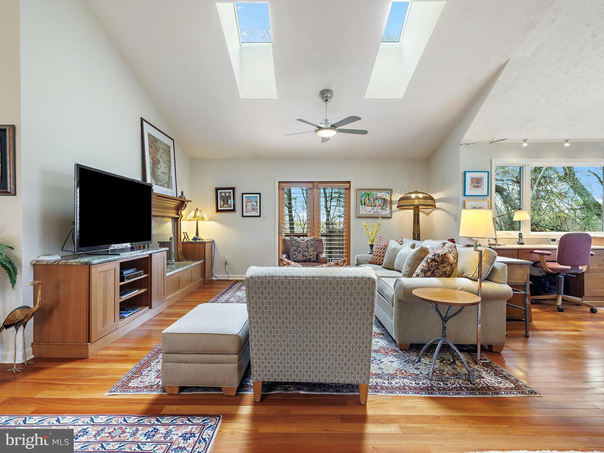 SHORE ACRES - Residential