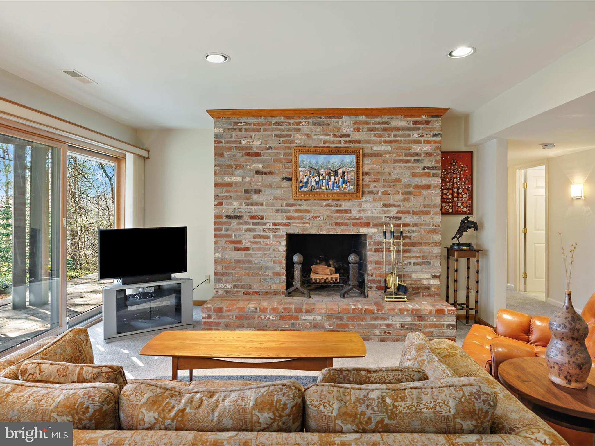 SHORE ACRES - Residential