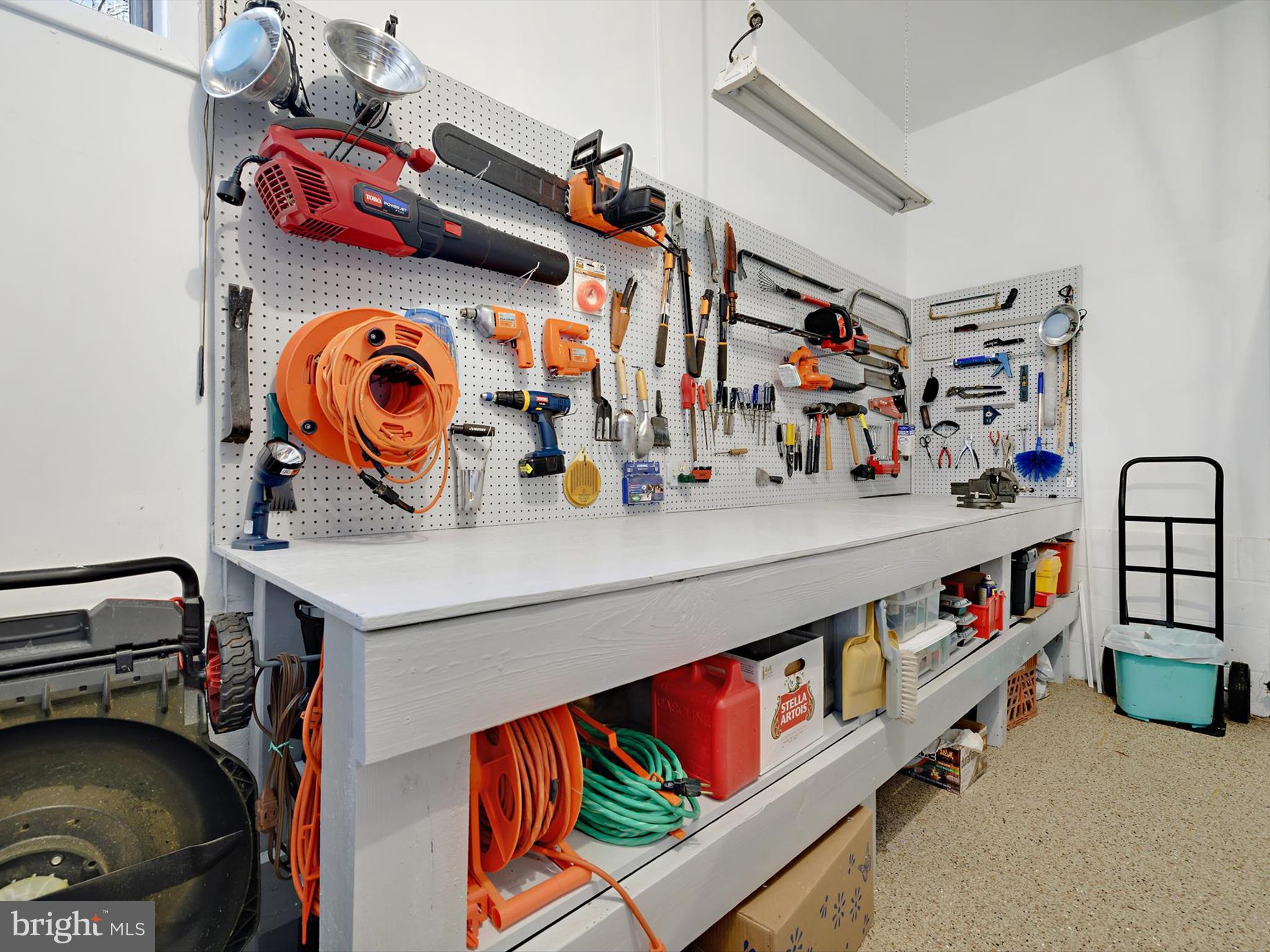 SHORE ACRES - Residential