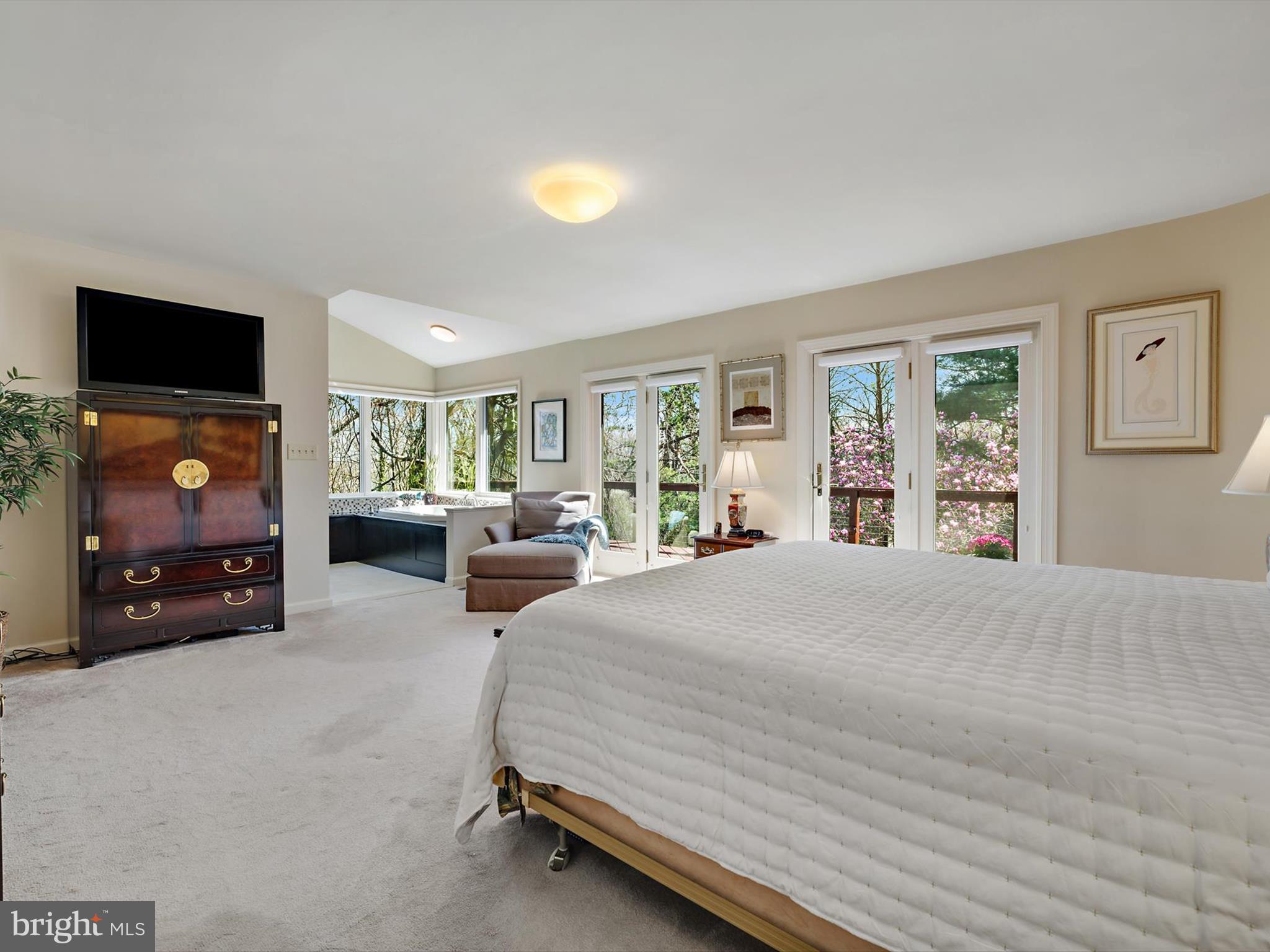 SHORE ACRES - Residential