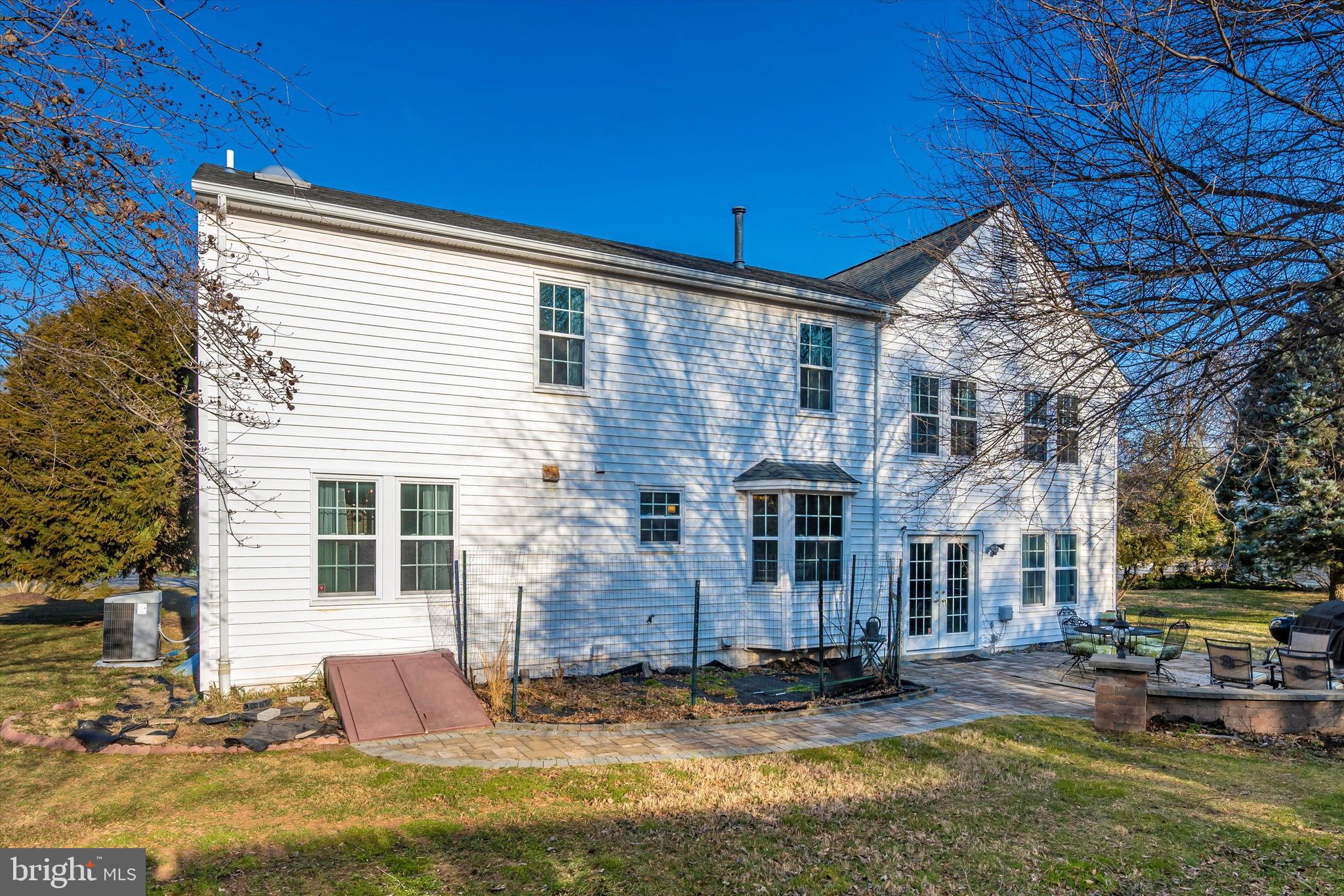 COLESVILLE MANOR - Residential