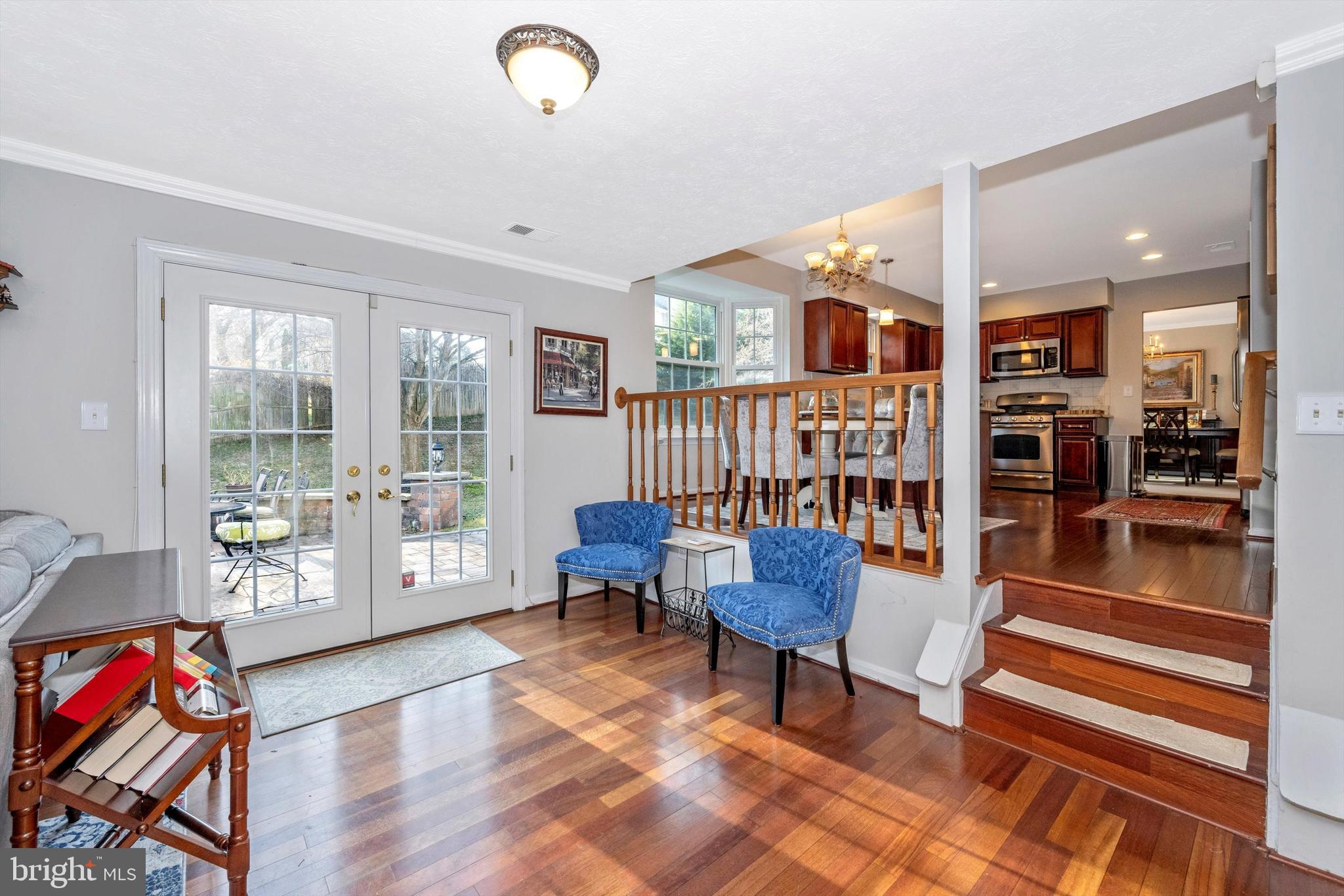COLESVILLE MANOR - Residential