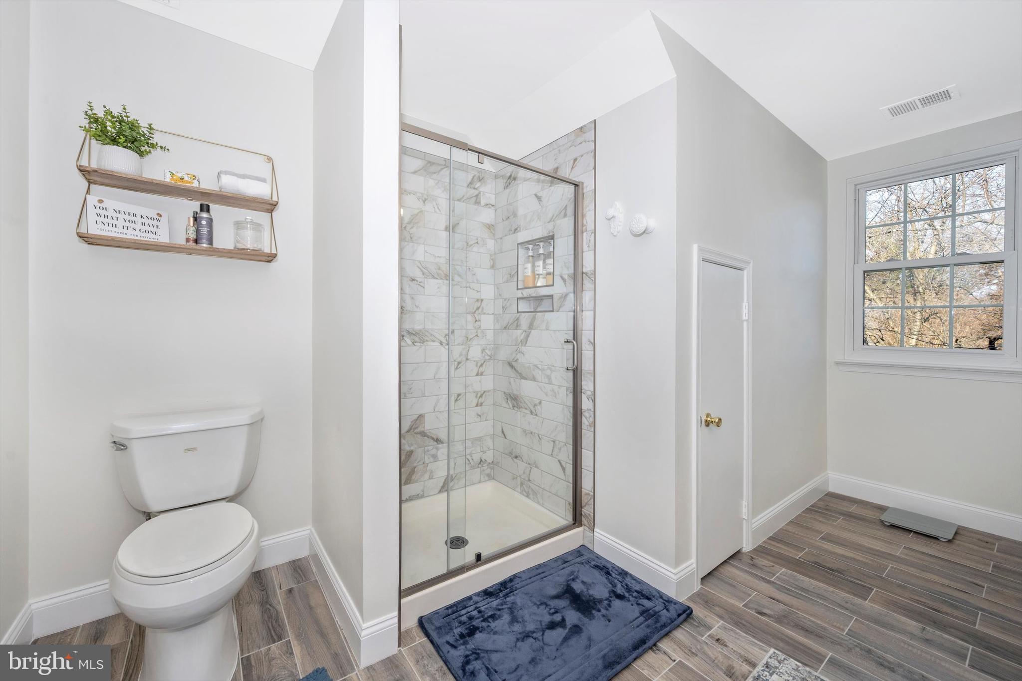 COLESVILLE MANOR - Residential