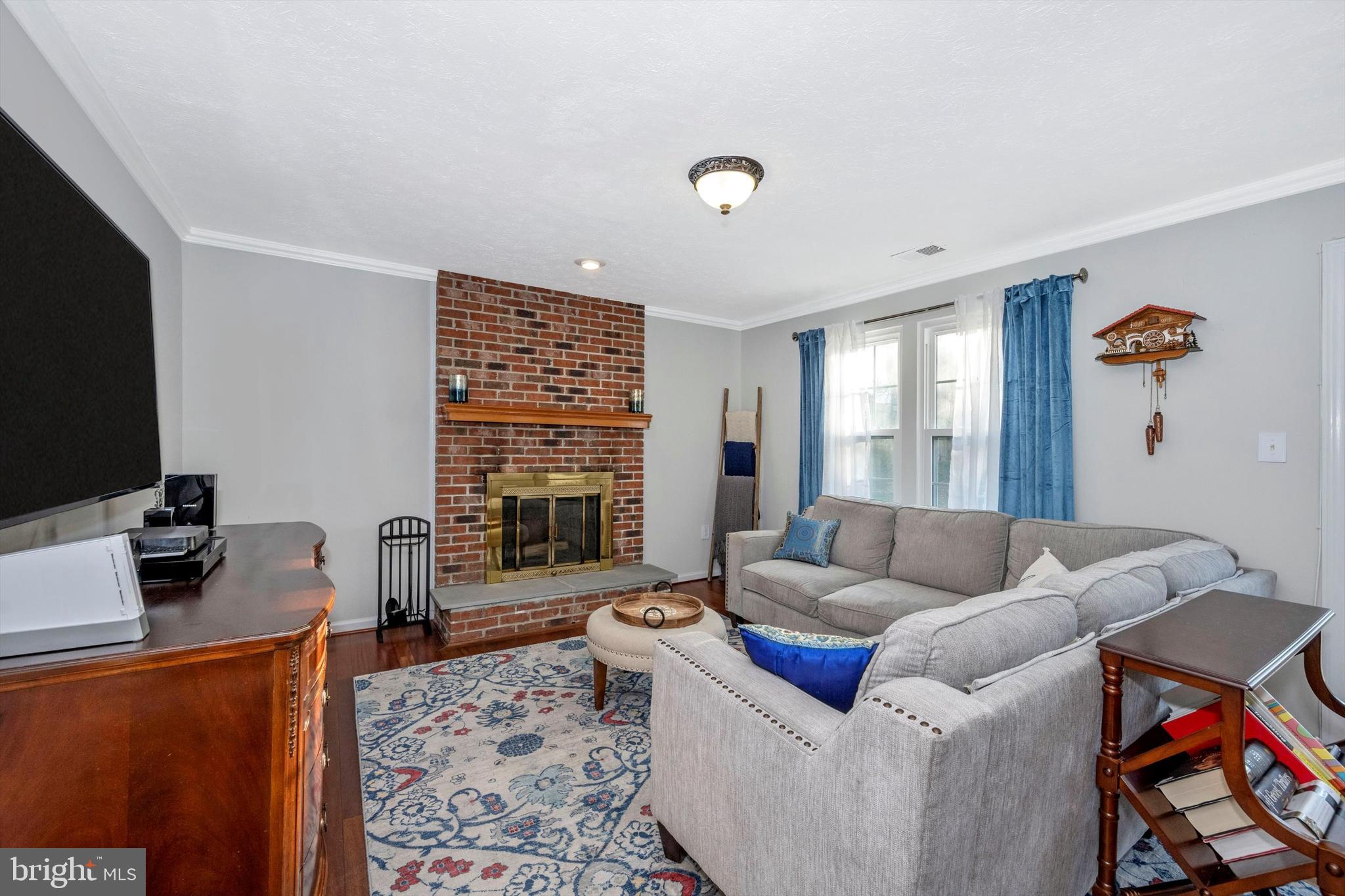 COLESVILLE MANOR - Residential